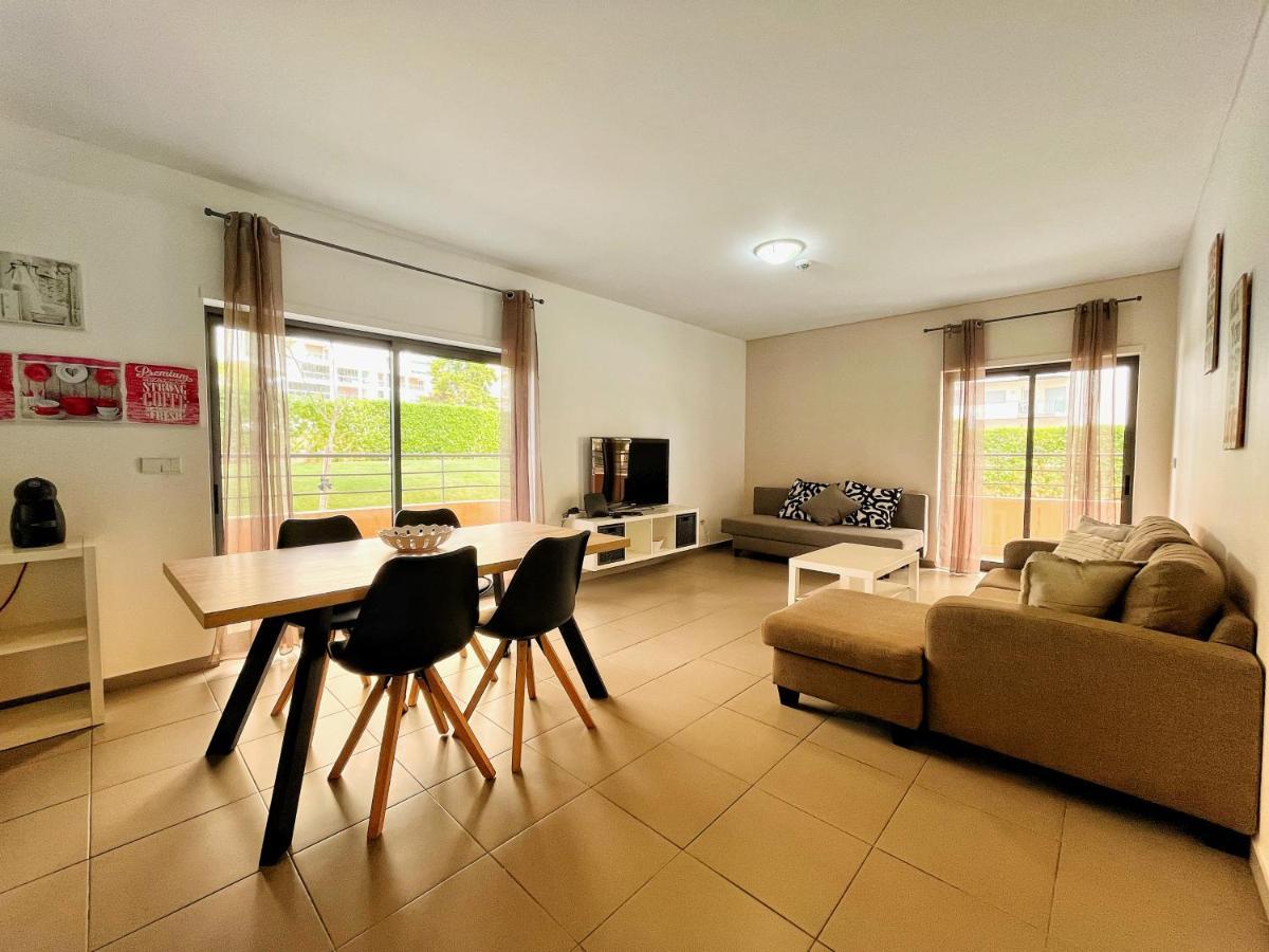 Awesome Apartment In Praia Da Rocha Portimão Εξωτερικό φωτογραφία