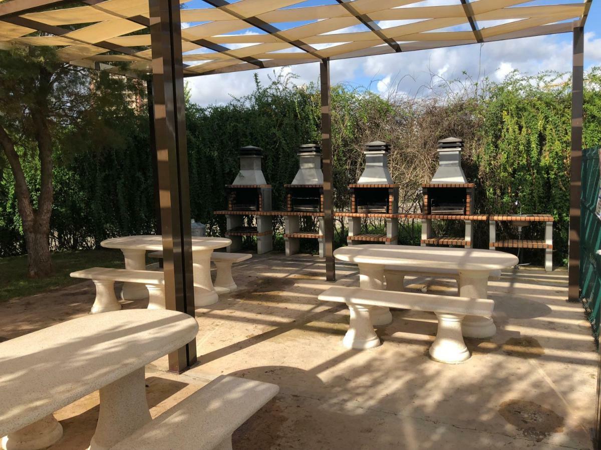 Awesome Apartment In Praia Da Rocha Portimão Εξωτερικό φωτογραφία
